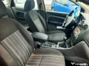 Ford Focus 1.6 benzina cu Aer Conditionat 2009