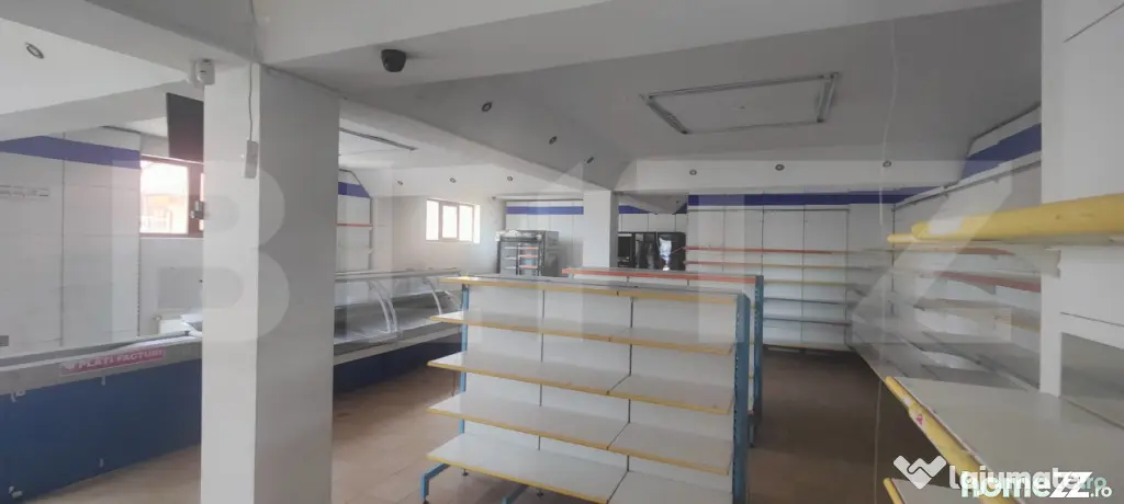 Spatiu comercial, 300 mp, zona Voinesti