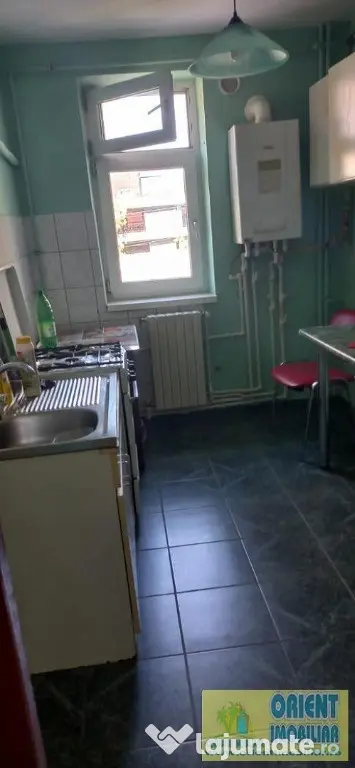 Tomis 3, City Park Mall, 2 camere, etaj 2, mobilat, gaze, inchirieri