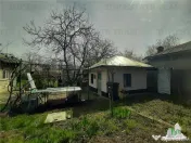 Teren 1274 mp cu livada si casa veche Primarie Bragadiru 