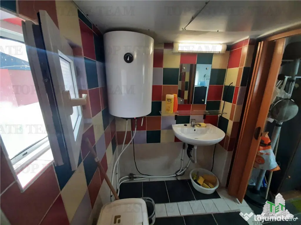 Teren 1274 mp cu livada si casa veche Primarie Bragadiru