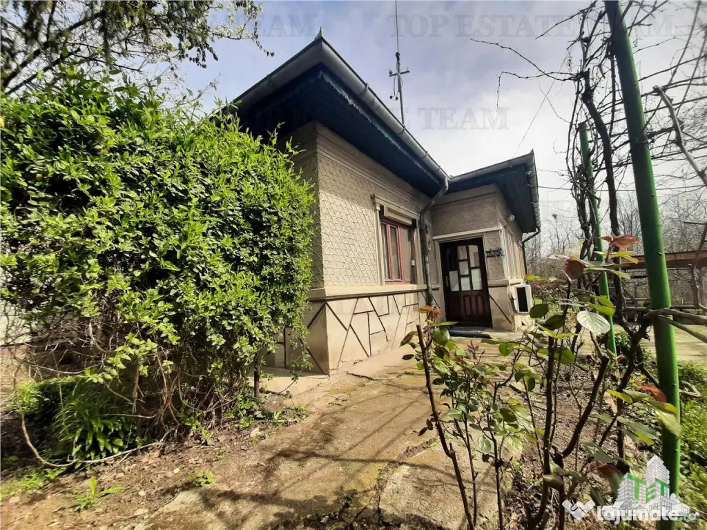 Teren 1274 mp cu livada si casa veche Primarie Bragadiru