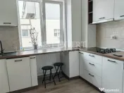 3 Camere de inchiriat mobilat si utilat cu Parcare demisol | 