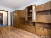 Garsonieră tip cămin–21 mp, baie proprie, Tractorul, ... 