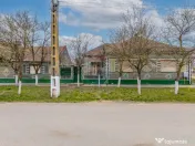 Casă 4 camere + anexe, teren 760 mp – Pilu, jud. Arad 