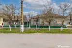Casă 4 camere + anexe, teren 760 mp – Pilu, jud. Arad