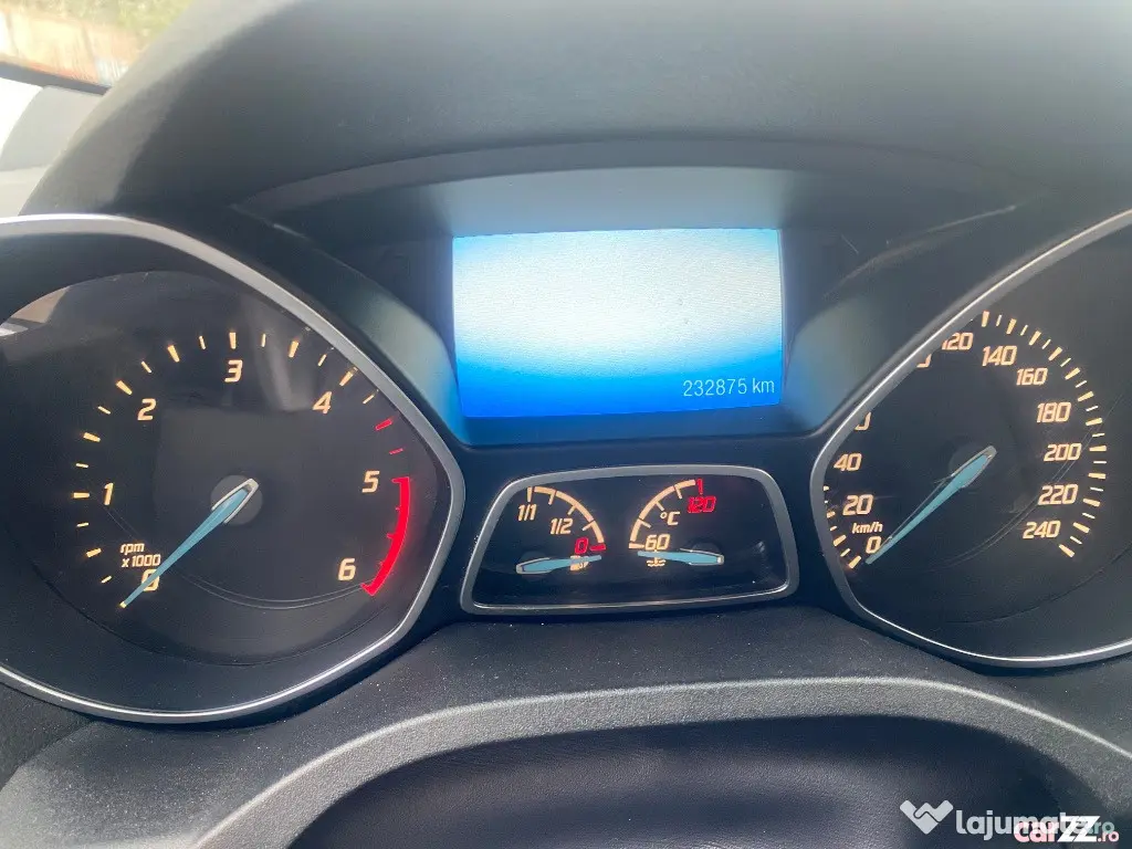 Ford Kuga 2016 automata