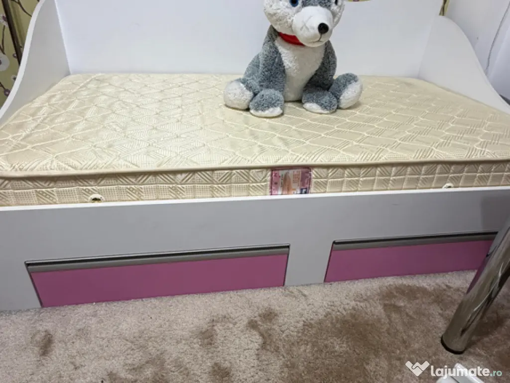 Patut copil + dulapior + birou