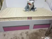 Patut copil + dulapior + birou