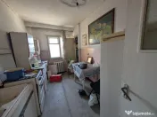 Decomandat, 3 camere - spatios 