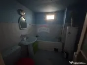 Casă cu teren Tifesti 