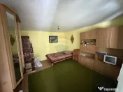 Casă cu teren Tifesti 