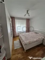 RECO Apartament 4 camere, decomandat, Bloc cu lift, Etajul 2