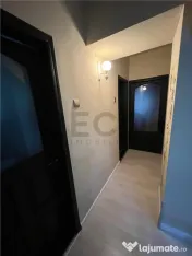 RECO Apartament 4 camere, decomandat, Bloc cu lift, Etajul 2