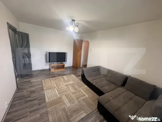 Apartament 3 camere 65mp, centrala termica, aer conditionat,