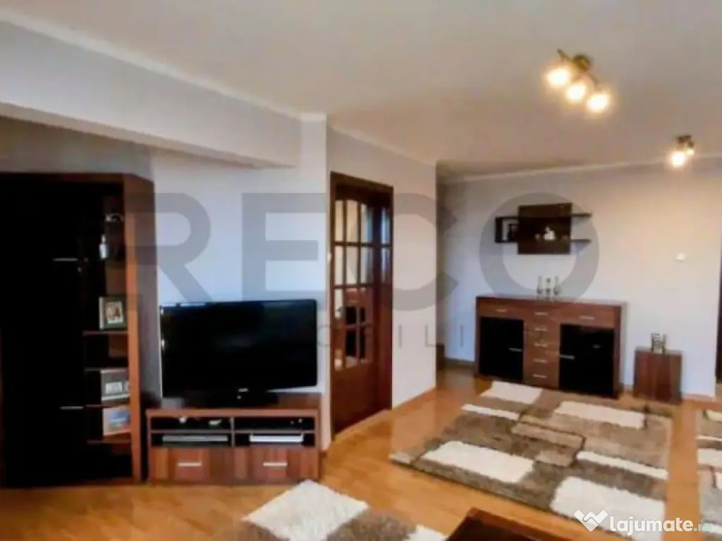 RECO Apartament decomandat cu 3 camere 87 utili zona Dacia