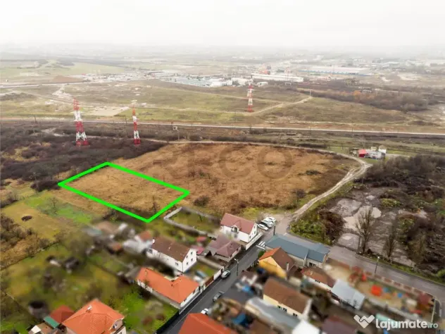 Teren 2200 mp cu utilitati,strada Radautilor, la 1 minut de