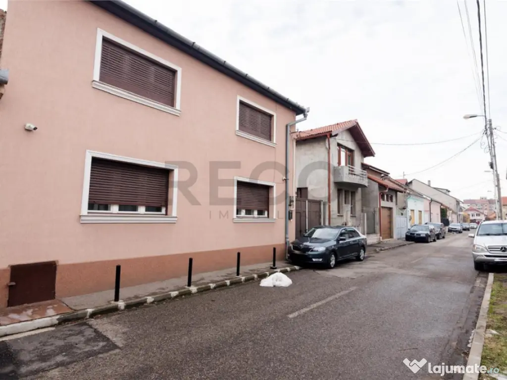 RECO Casa cu 4 camere la 5 minute de centru (Olosig) -Orade