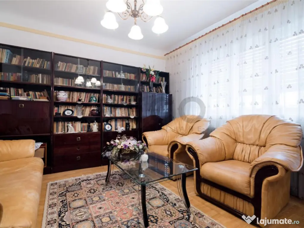 RECO Casa cu 4 camere la 5 minute de centru (Olosig) -Orade