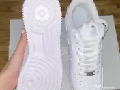 Air force triple white 
