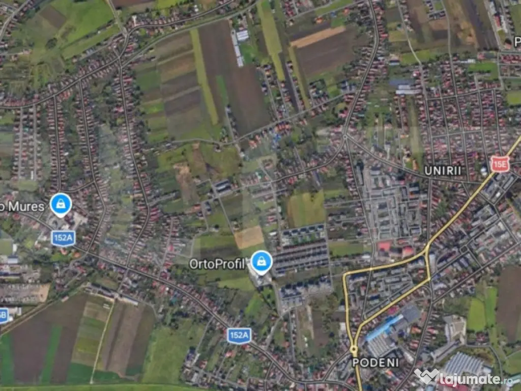 Teren 30500 mp Santana cu deschire de 51 ml la drum asfaltat