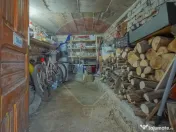 Casă spațioasă și practică, aproape natură si oraș... 