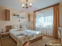 Casă spațioasă și practică, aproape natură si oraș...