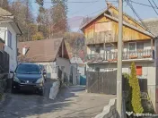 Casă spațioasă și practică, aproape natură si oraș... 