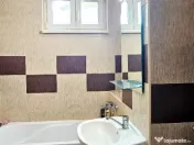 Apartament 2 camere decomandate, etaj 1, mobilat,utilat, boxa,Precista 