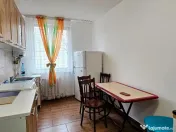 Apartament 2 camere decomandate, etaj 1, mobilat,utilat, boxa,Precista 