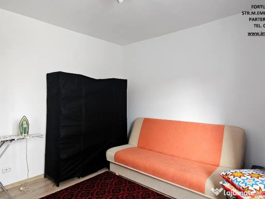 Apartament 2 camere decomandate, etaj 1, mobilat,utilat, boxa,Precista