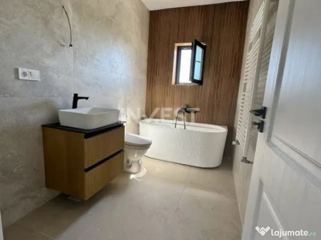 DUPLEX 3 CAMERE, 2 BAI, 250 MP TEREN, VOROVESTI-MIROSLAVA