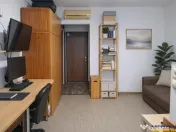 Camera de camin cu baie proprie si mica bucatarie, Astra, Br 