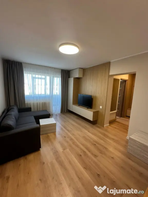 Apartament 2 camere de vanzare, situat in zona City Park Mal