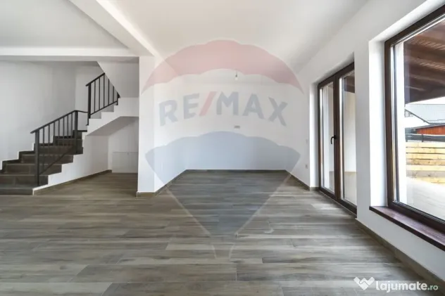CASA TIP DUPLEX cu 4 camere de vanzare| Cartier Izvor | C...