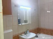 De vanzare apartament 2 camere, Mazepa 1, 64.000 Euro 