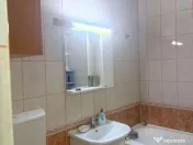 De vanzare apartament 2 camere, Mazepa 1, 64.000 Euro 