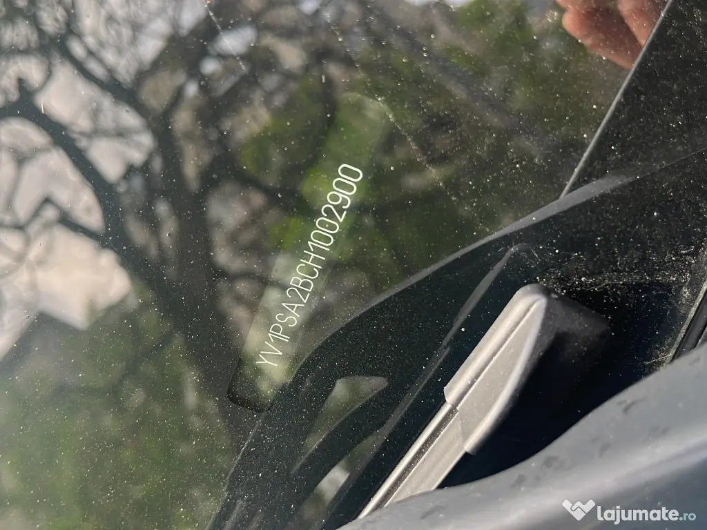 VOLVO S90 2017 — imagine 21