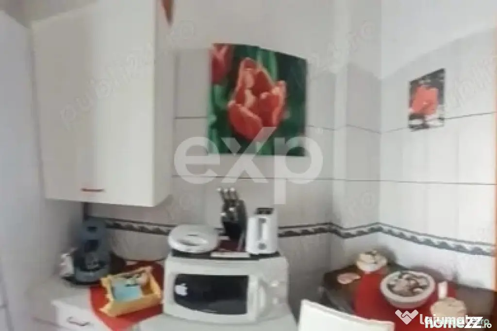 De vânzare apartament 3 camere, et 3/4, zona Inel1, Constan