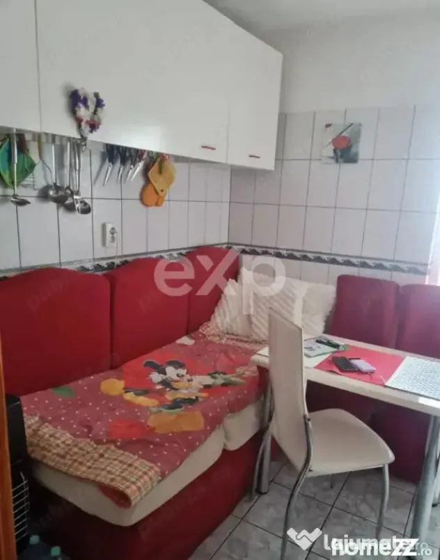De vânzare apartament 3 camere, et 3/4, zona Inel1, Constan