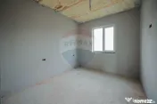 De vânzare casă semifinisată cu 3 camere, 455 mp teren...