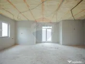 De vânzare casă semifinisată cu 3 camere, 455 mp teren... 