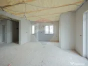 De vânzare casă semifinisată cu 3 camere, 455 mp teren... 