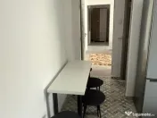 Închiriez apartament 3 camere etaj 2 Reșița Govândari 