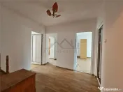 Apartament 3 camere Dacia 