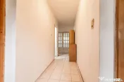 Casă construită în anul 2000, cu 5 camere Aradul Nou, ...