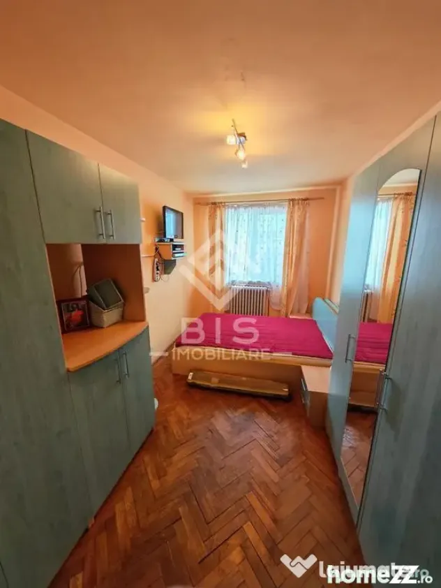 Apartament 3 camere decomandat/ Spitalul Județean