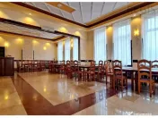 Super! Restaurant- Cladire Afacere 