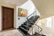 Vilă pentru familie sau afacere, 329 mp utili în Corbeanca 