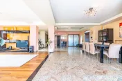 Vilă pentru familie sau afacere, 329 mp utili în Corbeanca 